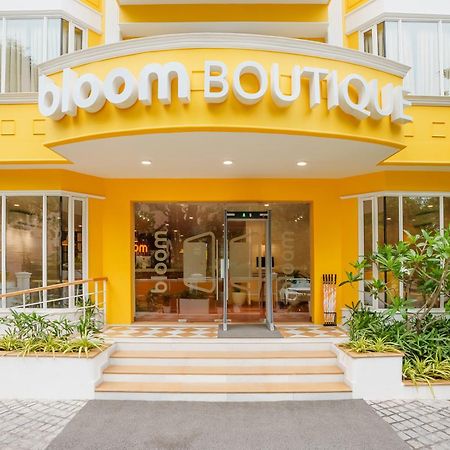 Bloom Boutique - Connaught Place Area 뉴델리 외부 사진