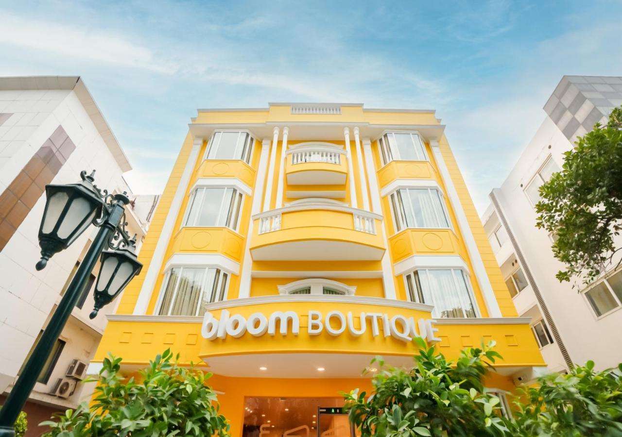 Bloom Boutique - Connaught Place Area 뉴델리 외부 사진