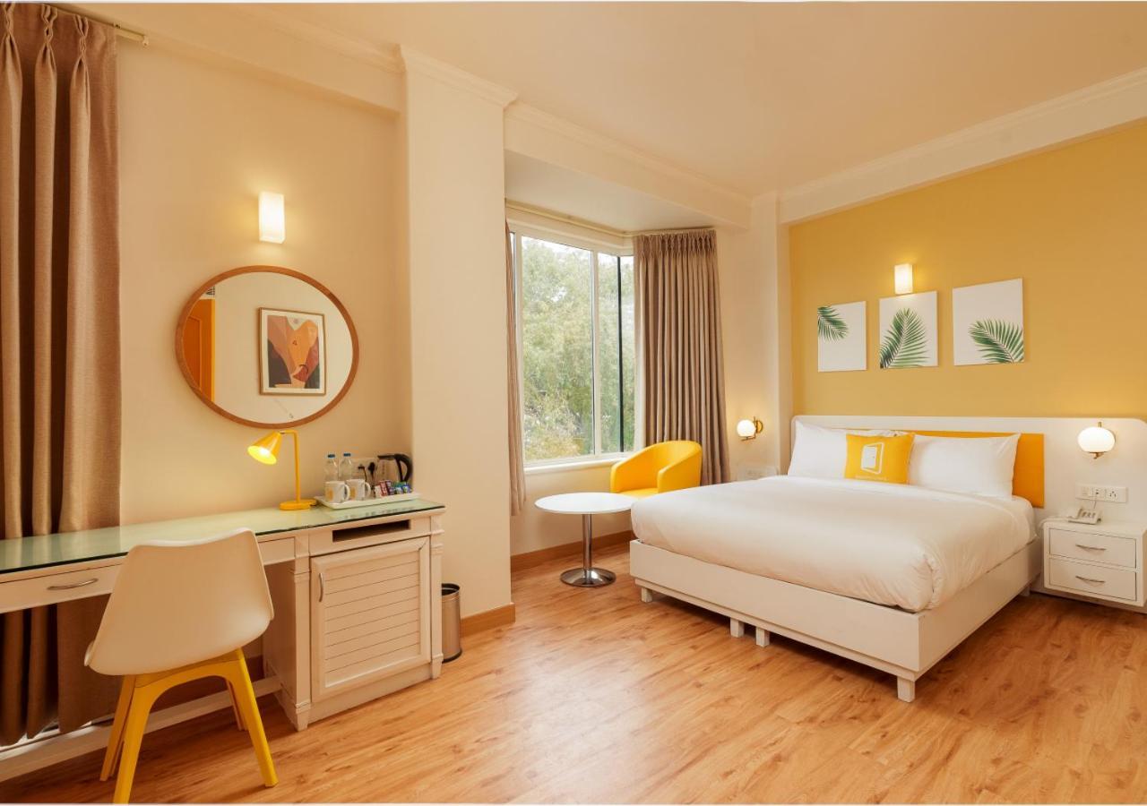Bloom Boutique - Connaught Place Area 뉴델리 외부 사진